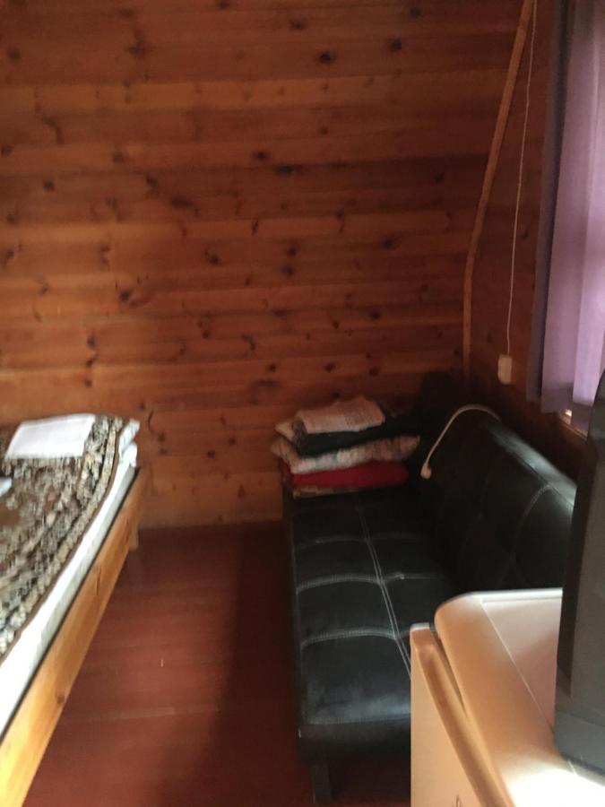 Номера В Деревянных Домиках Hotel ฟอนตานกา ภายนอก รูปภาพ